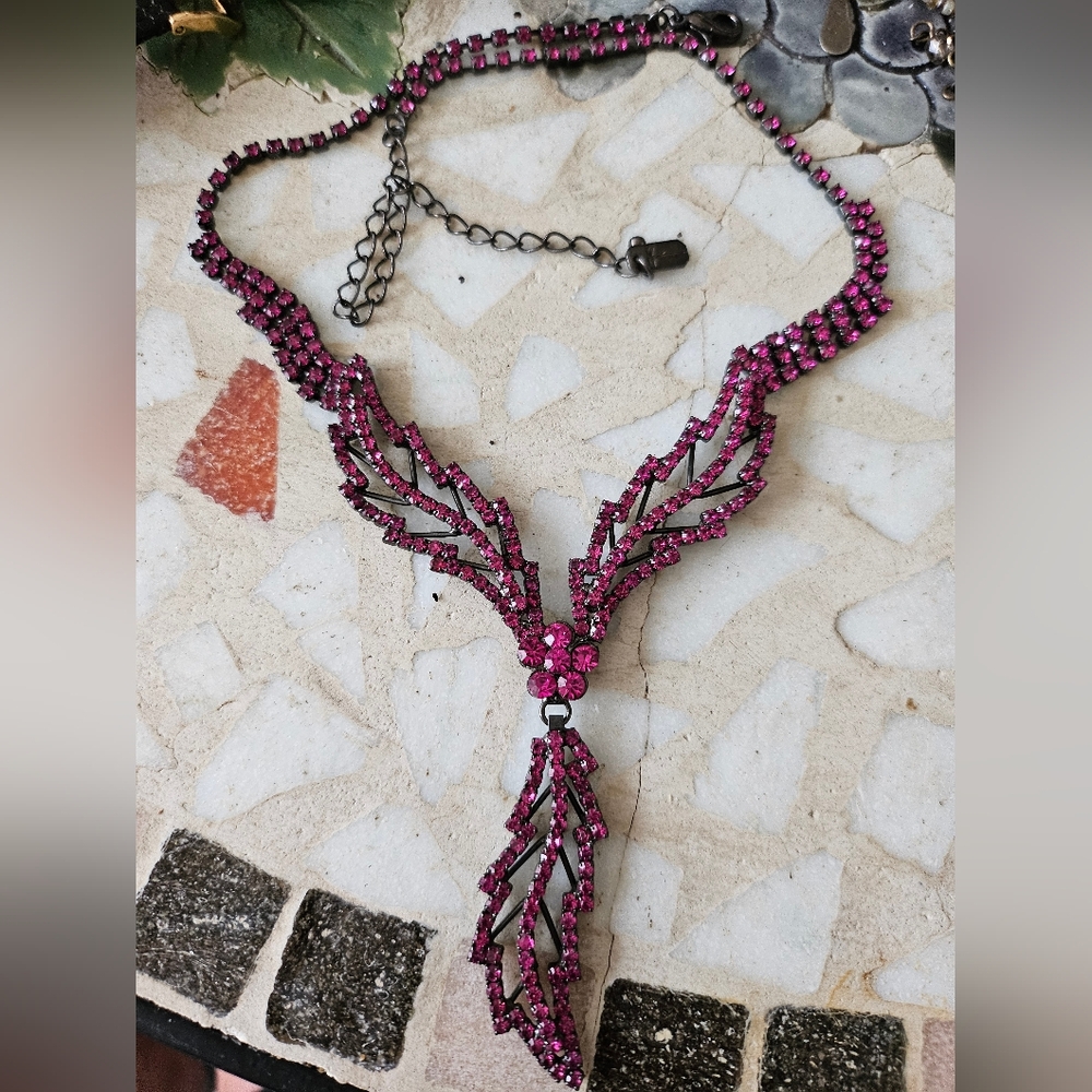 Fuchsia Rhinestone Neclace♡